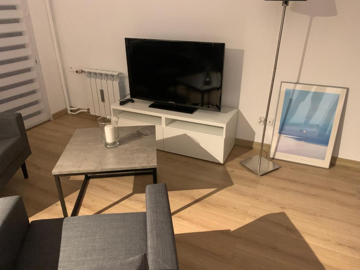 Auschwitz New Flat For Rent Air Conditioning In The Apartament Oswiecim Nowe Mieszkanie - Centrum Klimatyzacja W Mieszkaniu Διαμέρισμα Εξωτερικό φωτογραφία