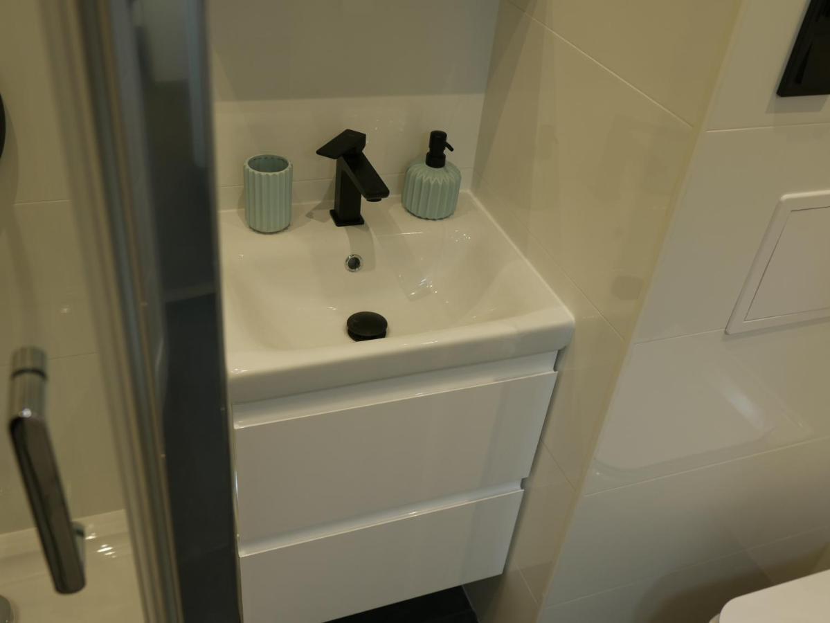 Auschwitz New Flat For Rent Air Conditioning In The Apartament Oswiecim Nowe Mieszkanie - Centrum Klimatyzacja W Mieszkaniu Διαμέρισμα Εξωτερικό φωτογραφία